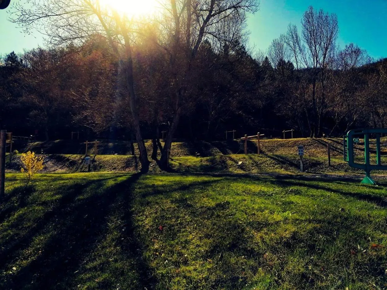 Camping Du Bourg Digne-les-Bains Campsite